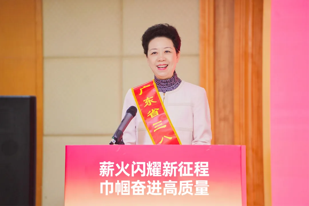 中国妇女报 | ag亚娱李倩仪专访：以供应链为笔，绘行业新篇章